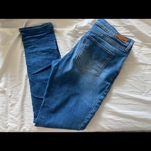 Levi’s BOLD CURVE skinny jeans